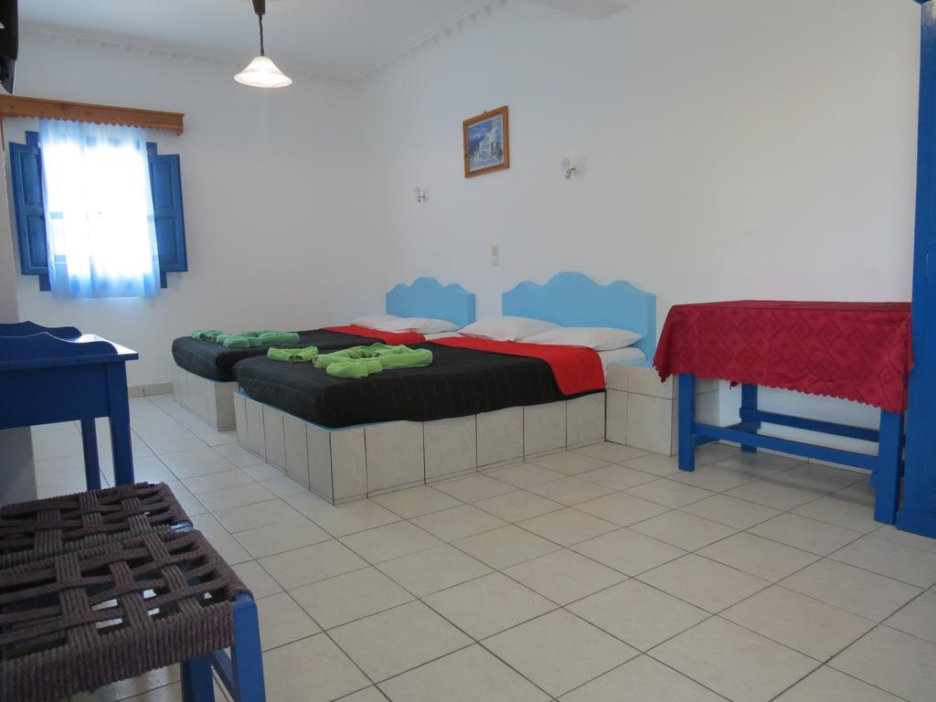 Studios Apartments Perivolos Екстериор снимка